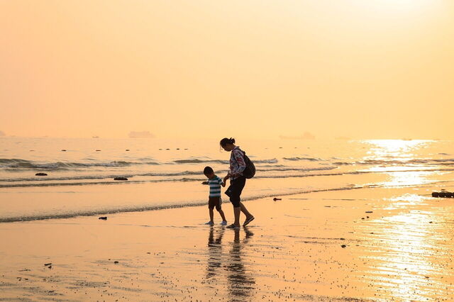 Familia en la playa
