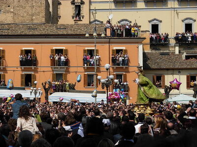 Festival de Pascua en Sulmona
