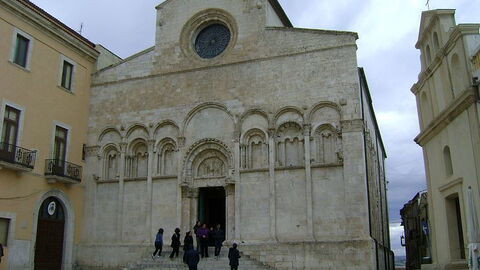 Exterior, Termoli Catedral