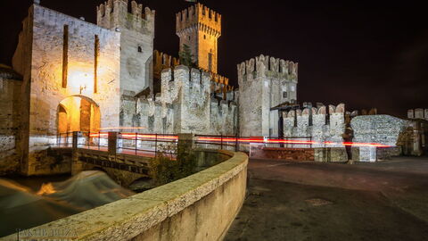 La entrada del centro histórico de Sirmione