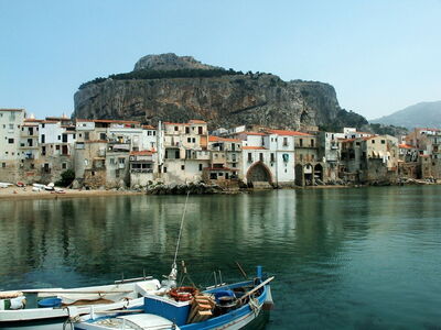 Cefalù, ciudad