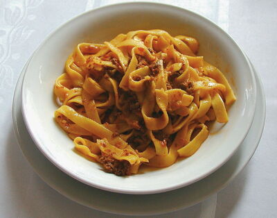 Tagliatelle al Ragu boloñesa