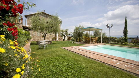 Nel Guasto, piscina