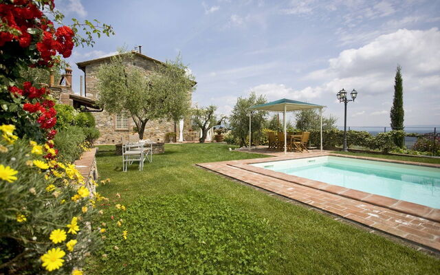 Nel Guasto, piscina