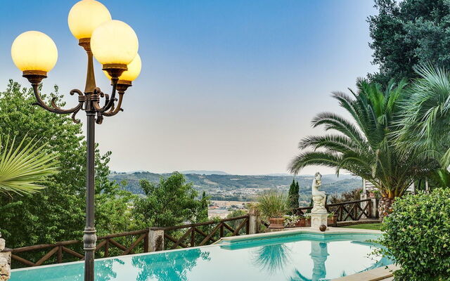 Villa Carol, piscina