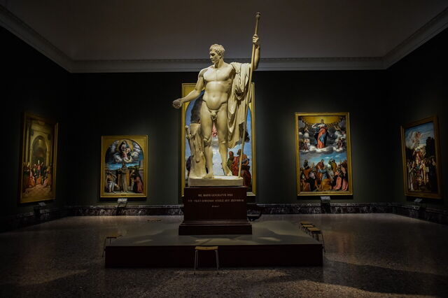 Pinacoteca di Brera, Napoleón como Marte Pacificador de Canova