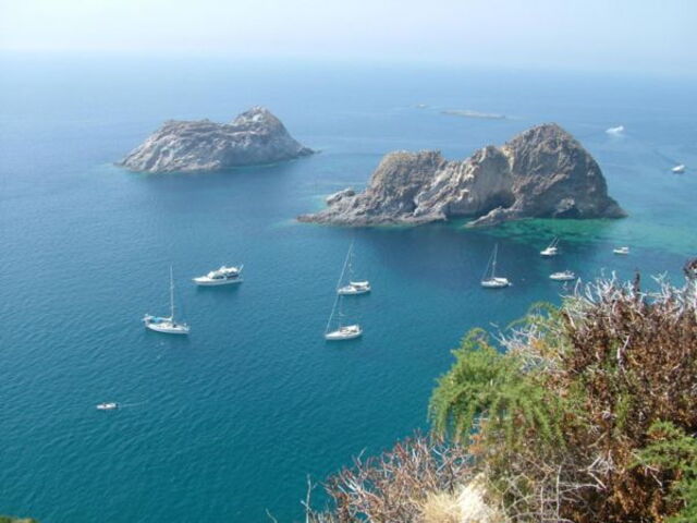Vista de la isla de Palmarola