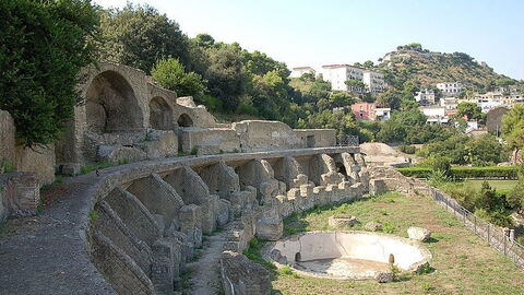 Ruinas en Baia