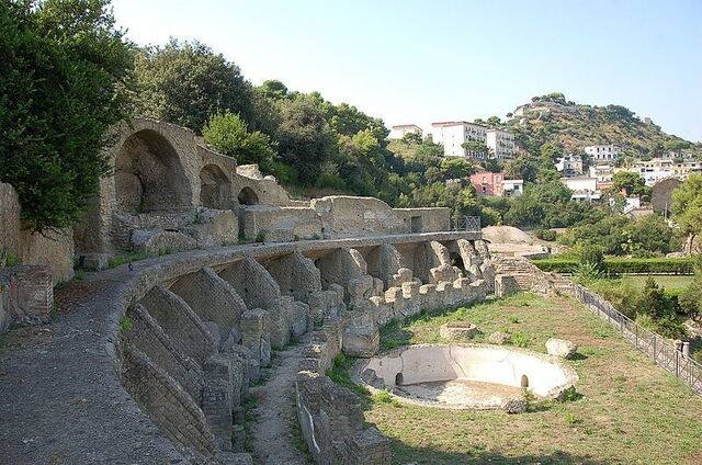 Ruinas en Baia