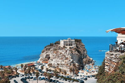 Santa Maria dell’Isola, Tropea