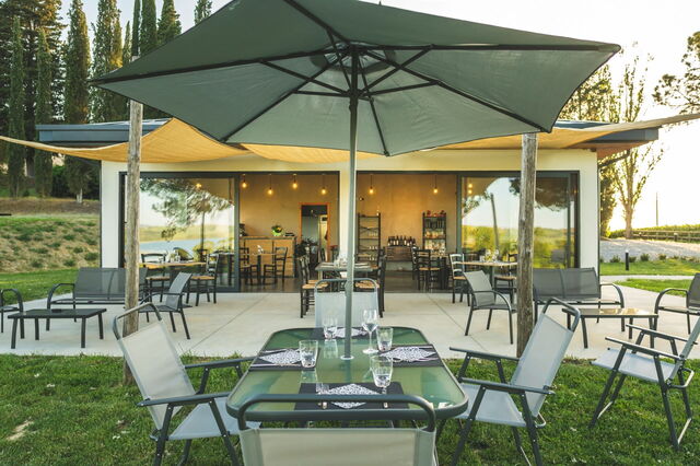 Poggio Falcone, restaurante