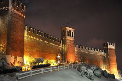 Castillo de Gradara de Noche