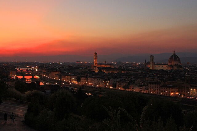 Florencia en la puesta del sol