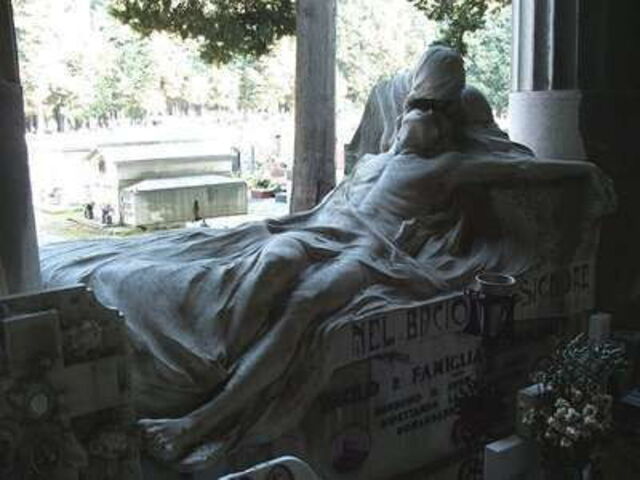 Una Piedad en el cementerio de Staglieno