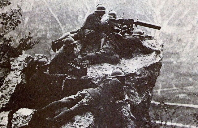 Soldados en el Monte Grappa