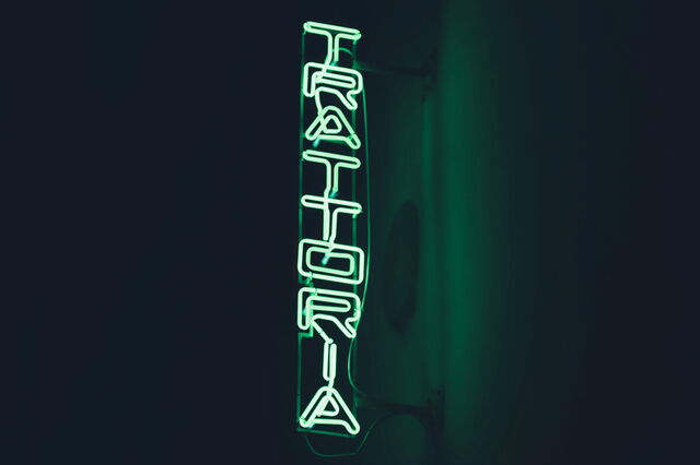 Letrero de trattoria