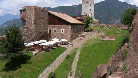 Museo de la Montaña Messner en Firmian