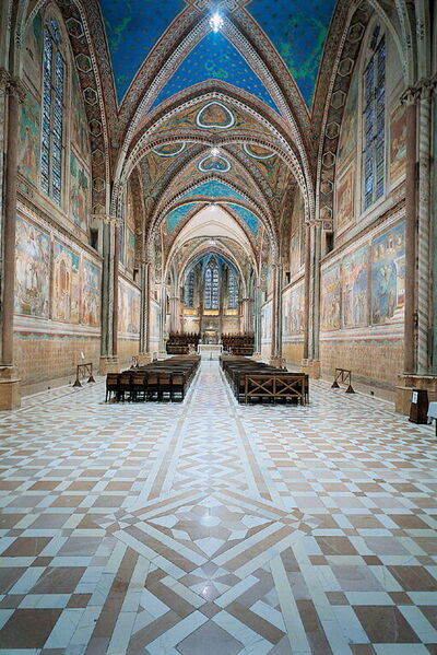 Nave de la Basílica de San Francisco