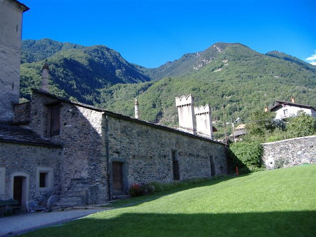 Vista del castillo de Issogne