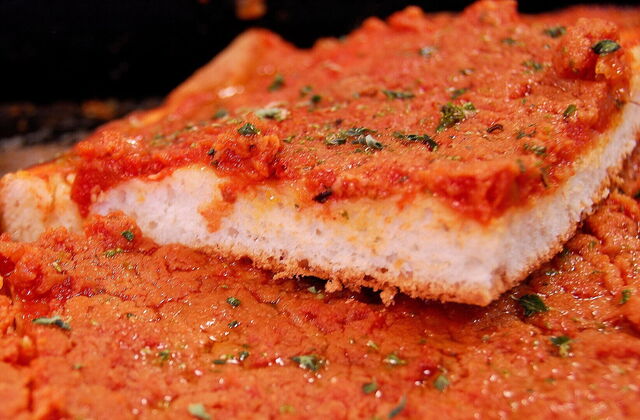 Pizza siciliana