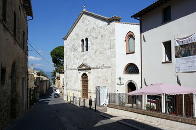 Montefalco, iglesia