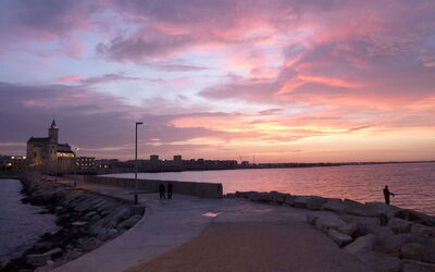 Trani, la puesta del sol