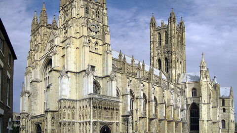 Comienzo de la  vía Francigena en Canterbury