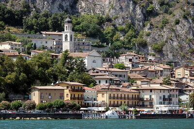 Vista de Limone sul Garda