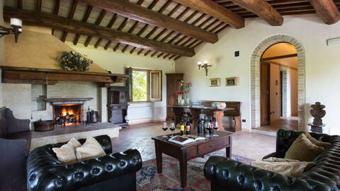 Villa Assisi, salón