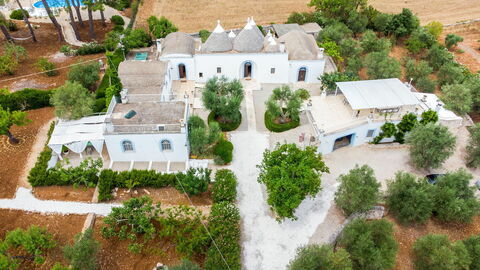 Vista sobre Trullo Agapanto