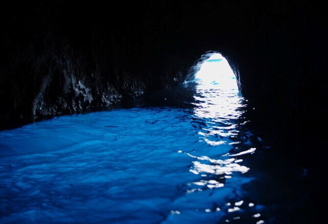 Cueva azul