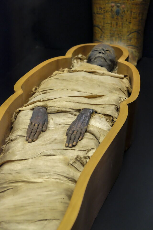 Una momia en los Museos Vaticanos