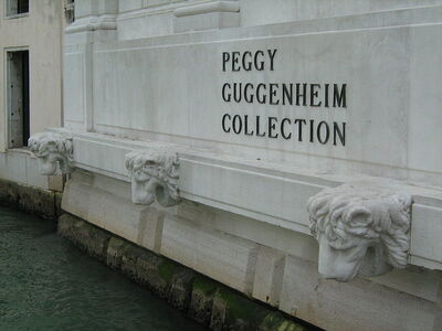Fachada, Peggy Guggenheim Coleccion