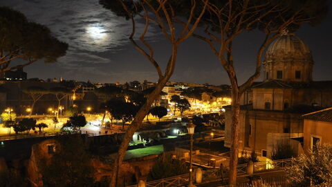 Roma por la noche