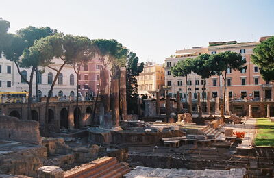 Ruinas de Torre Argentina