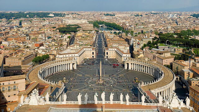 Vista de la plaza de San Pedro en el Vaticano