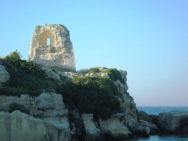 La costera Torre dell'Orso