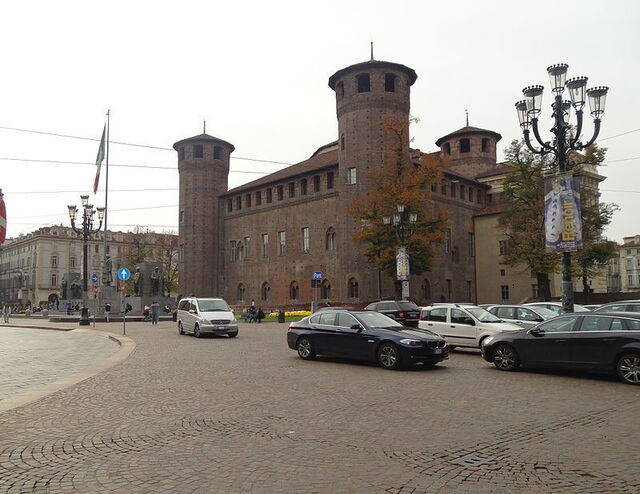Fachada trasera del Palacio Madama, Turín