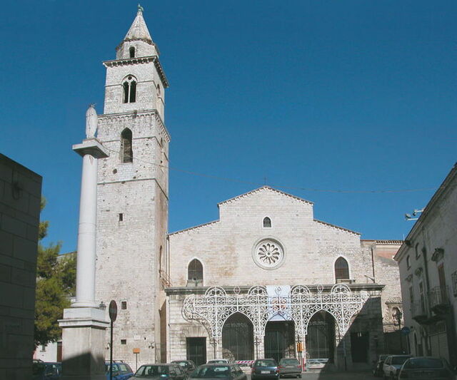 Catedral de la ciudad de Andría