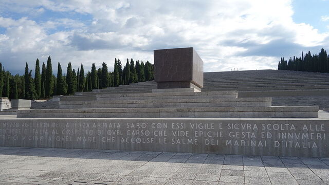 Memorial militar en Redipuglia