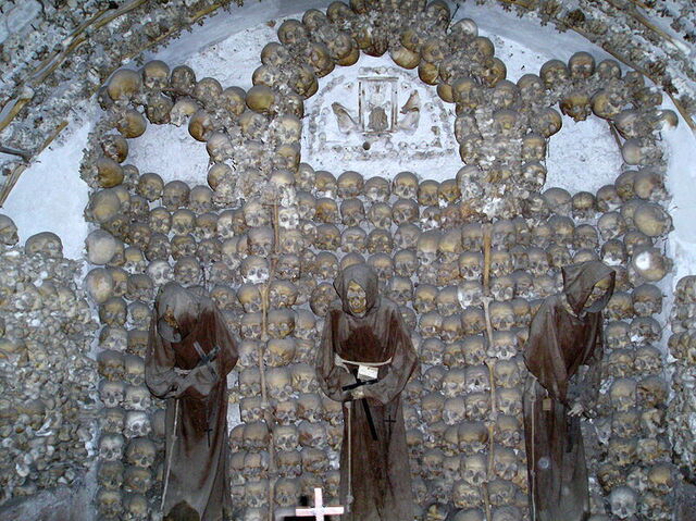 Huesos, Santa Maria della Concezione