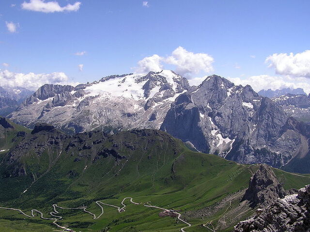 Las montañas de Dolmite
