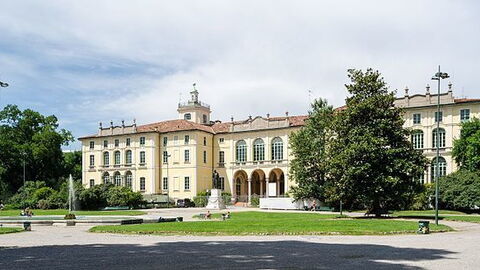 Palazzo Dugnani Jardines Montanelli
