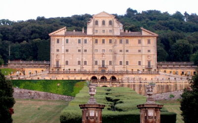 Villa Aldobrandini, fachada