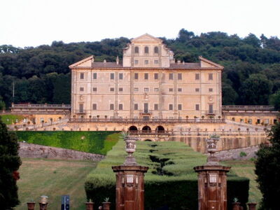 Villa Aldobrandini, fachada