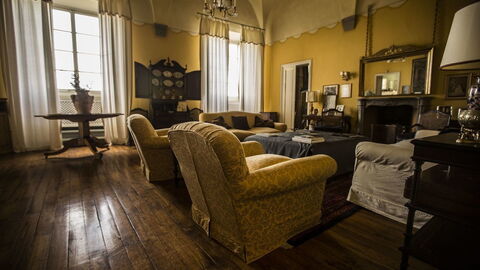 Castello Pandolfini, decoración