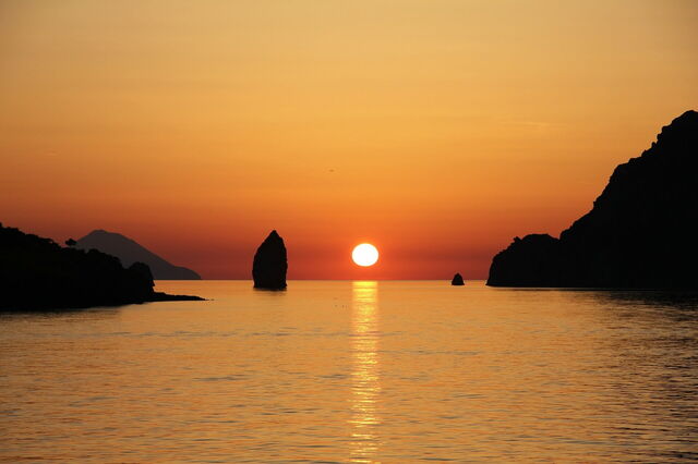 El Mar, Vulcano
