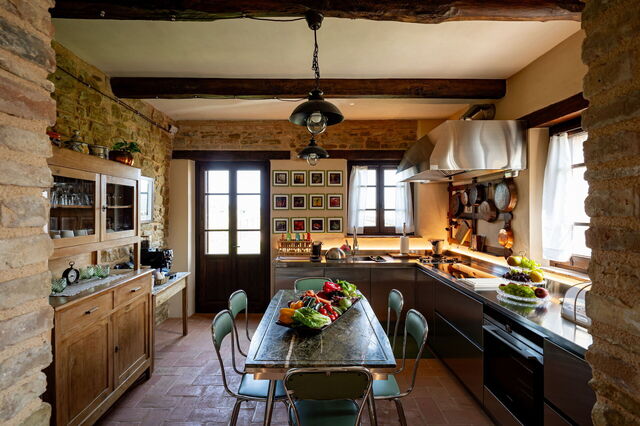 Casale Isidoro, cocina