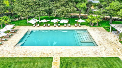 Villa Oria, piscina
