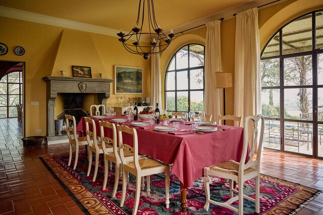 Villa Marliana, comedor